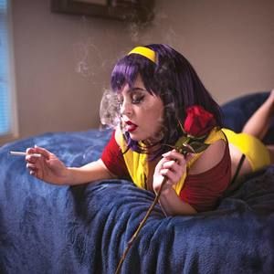 Meet your Posher, Leah